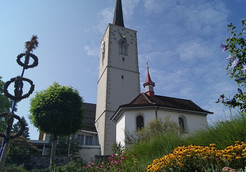 Beinhaus und Pfarrkirche St. Margaretha Rickenbach